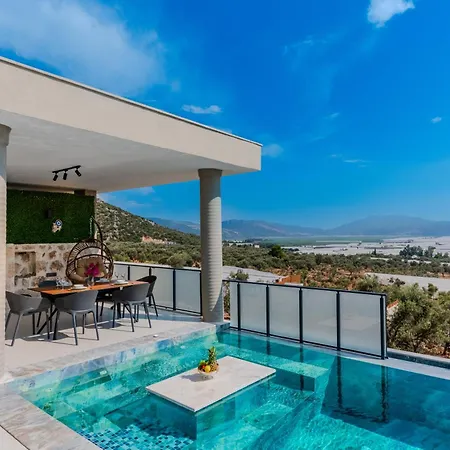 Esin Villa *